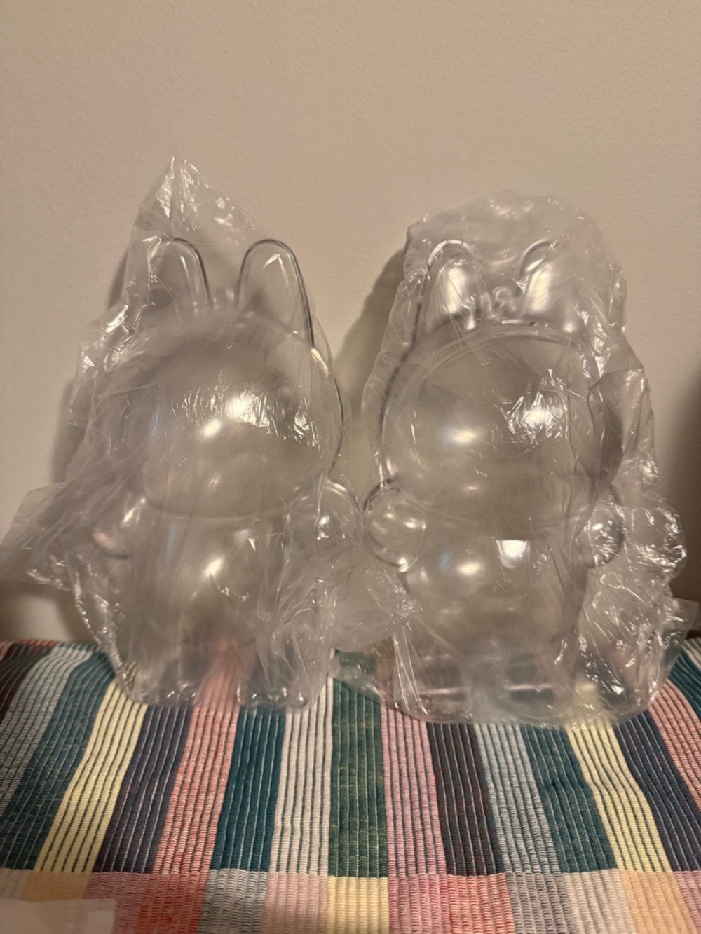 Clear Labubu Display case/box. - Transparent Acrylic Decor